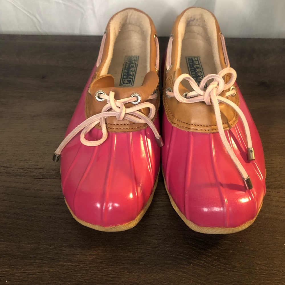 Pink Sperry Top Sided Rain Shoes